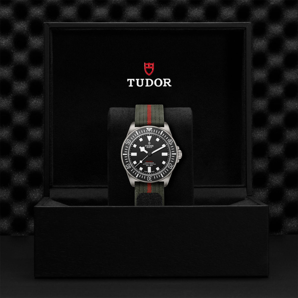 Pelagos FXD 42mm variant Pursuit