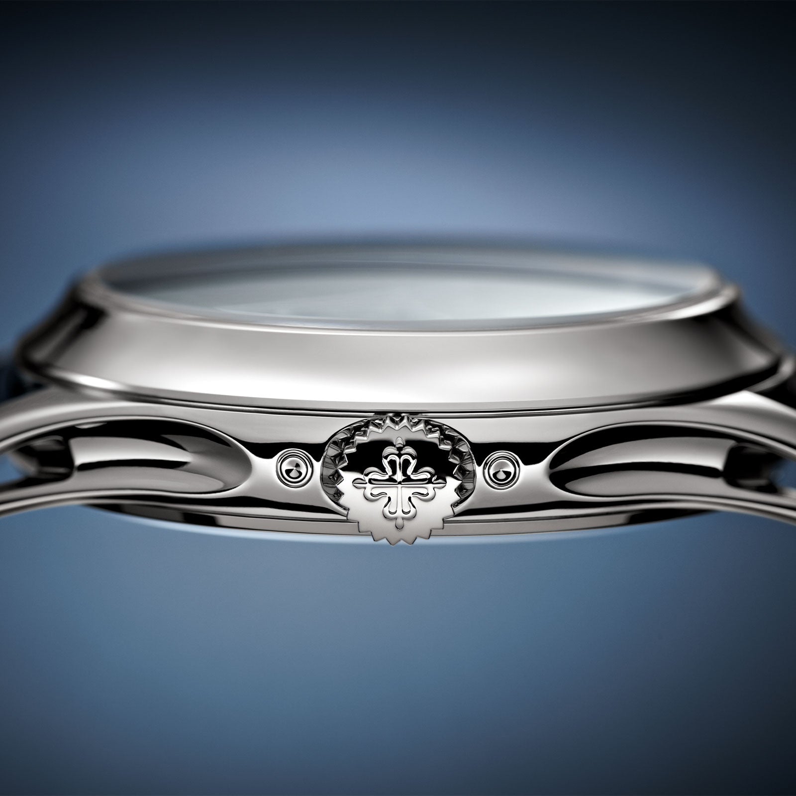 Complications Annual Calendar & Moon Phases 5205G-013