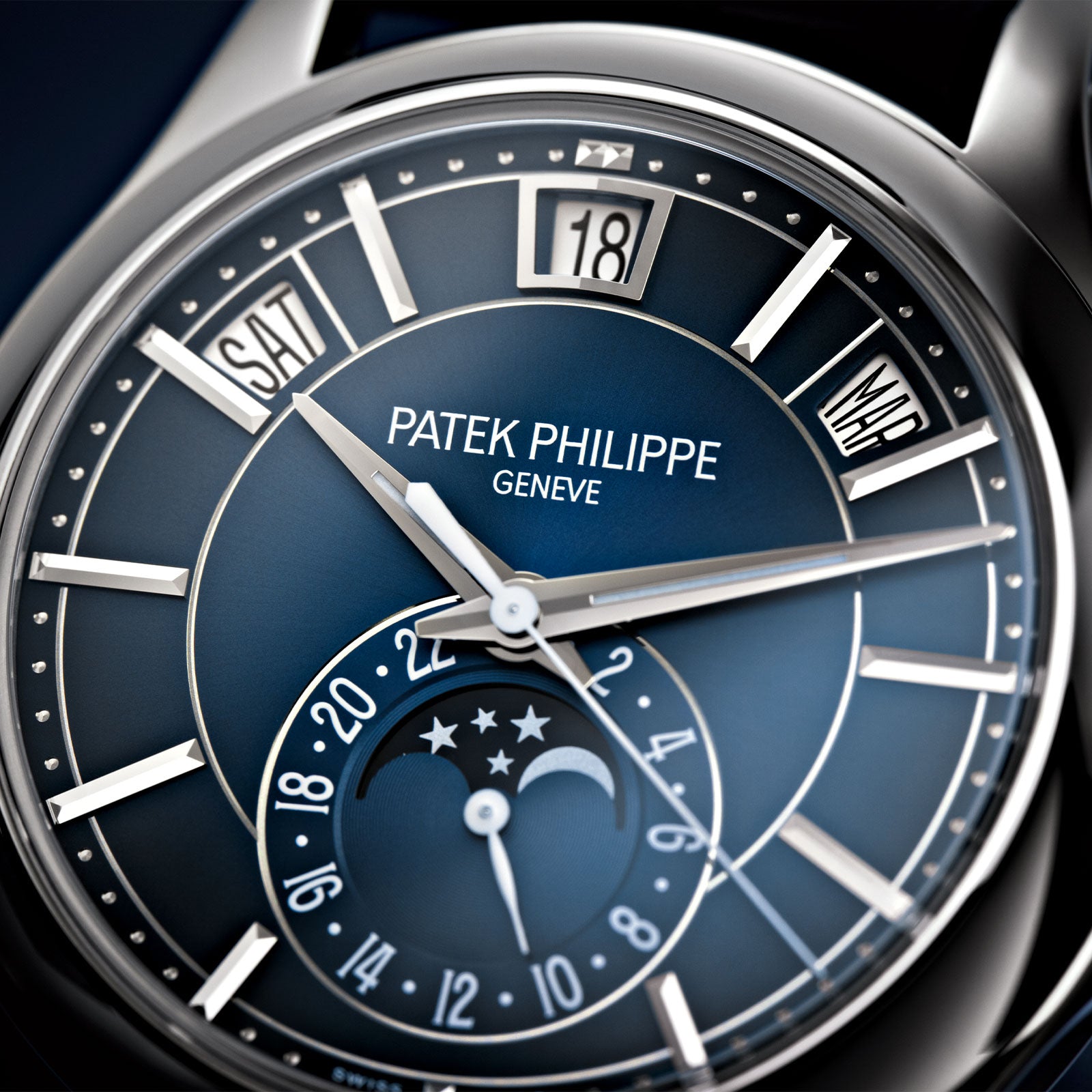 Complications Annual Calendar & Moon Phases 5205G-013