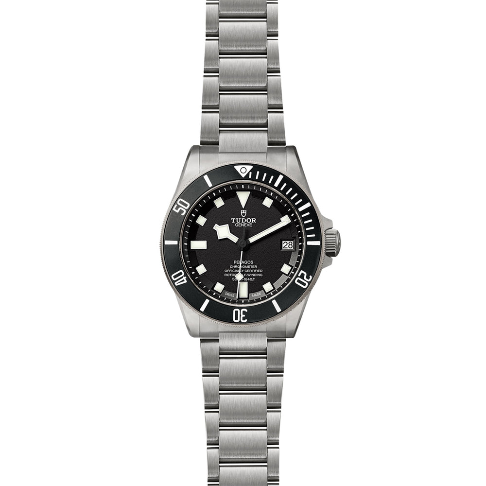 Pelagos 42mm variant Pursuit