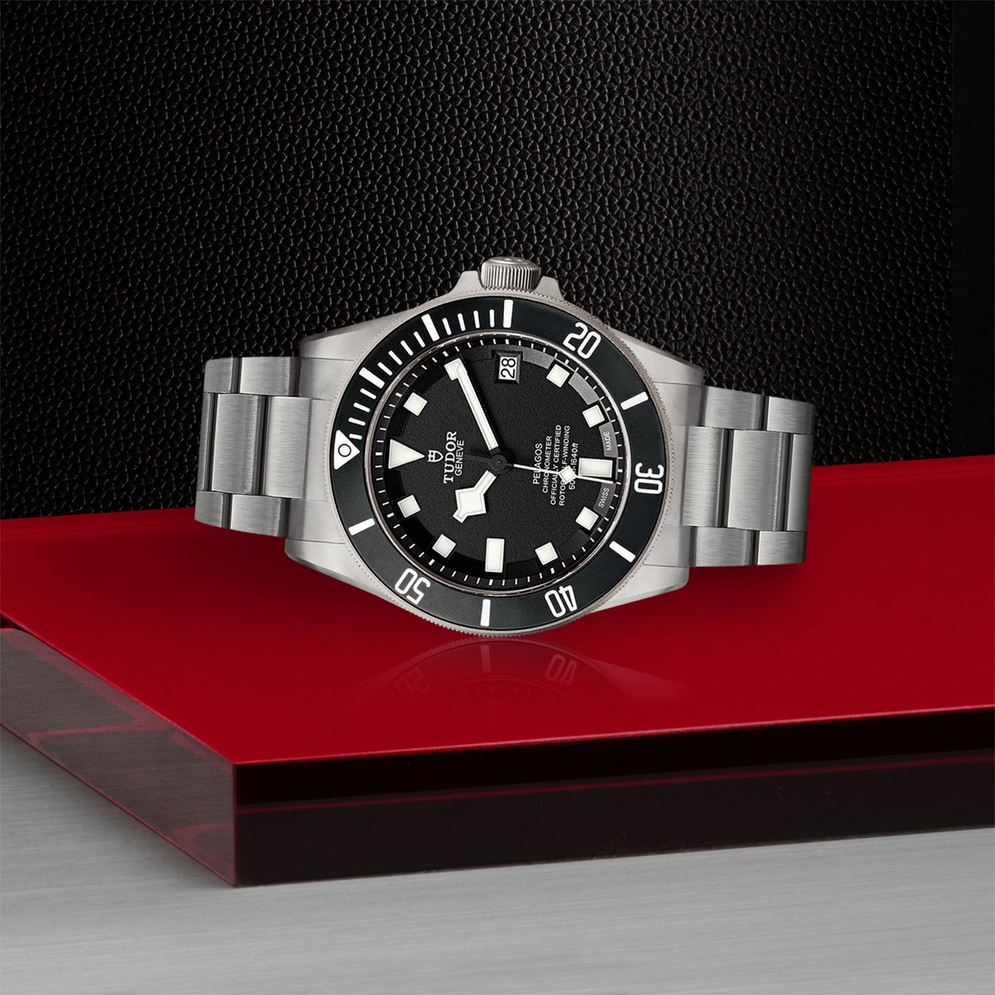 Pelagos 42mm variant Pursuit