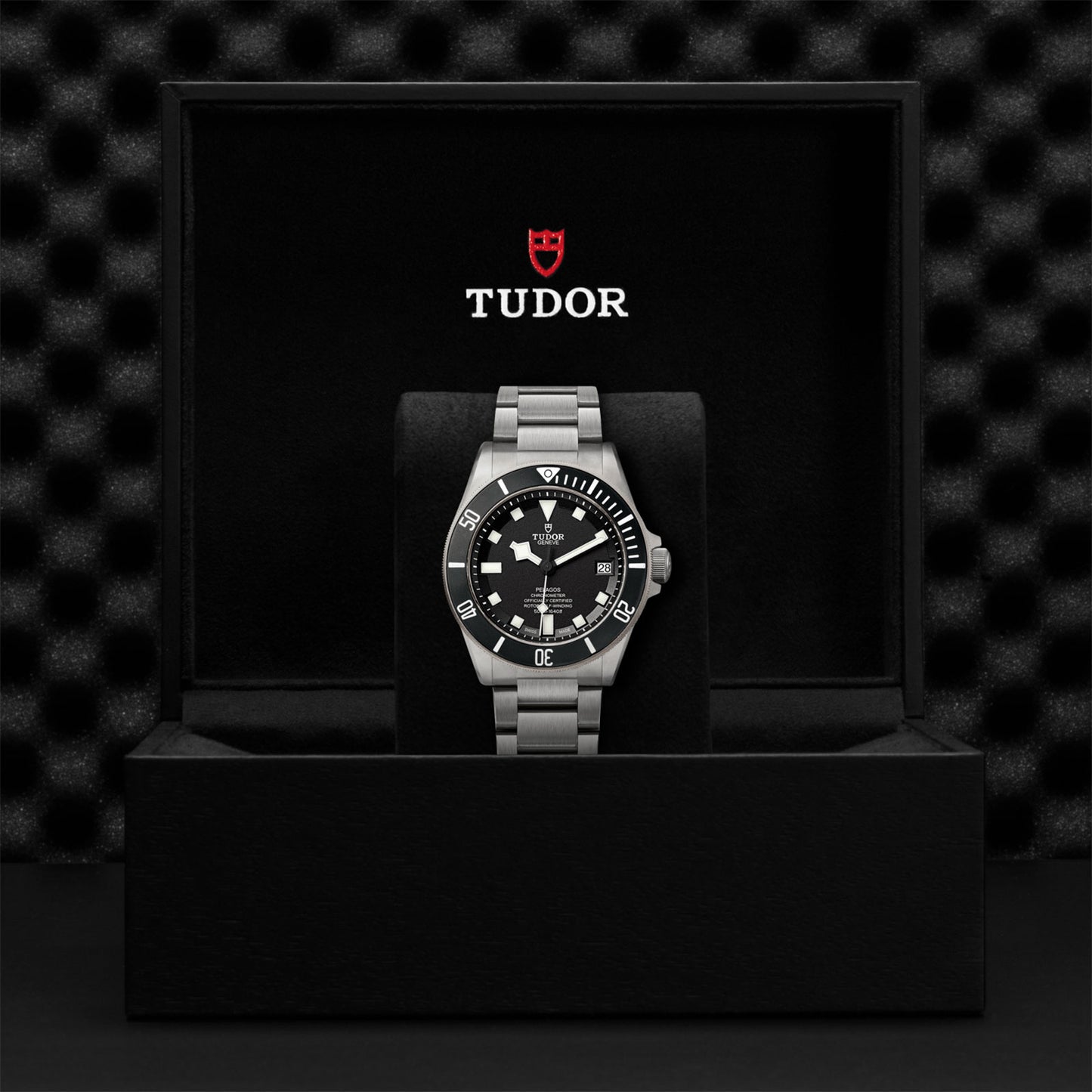 Pelagos 42mm variant Pursuit