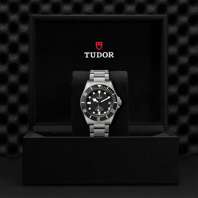 Pelagos 42mm variant Pursuit