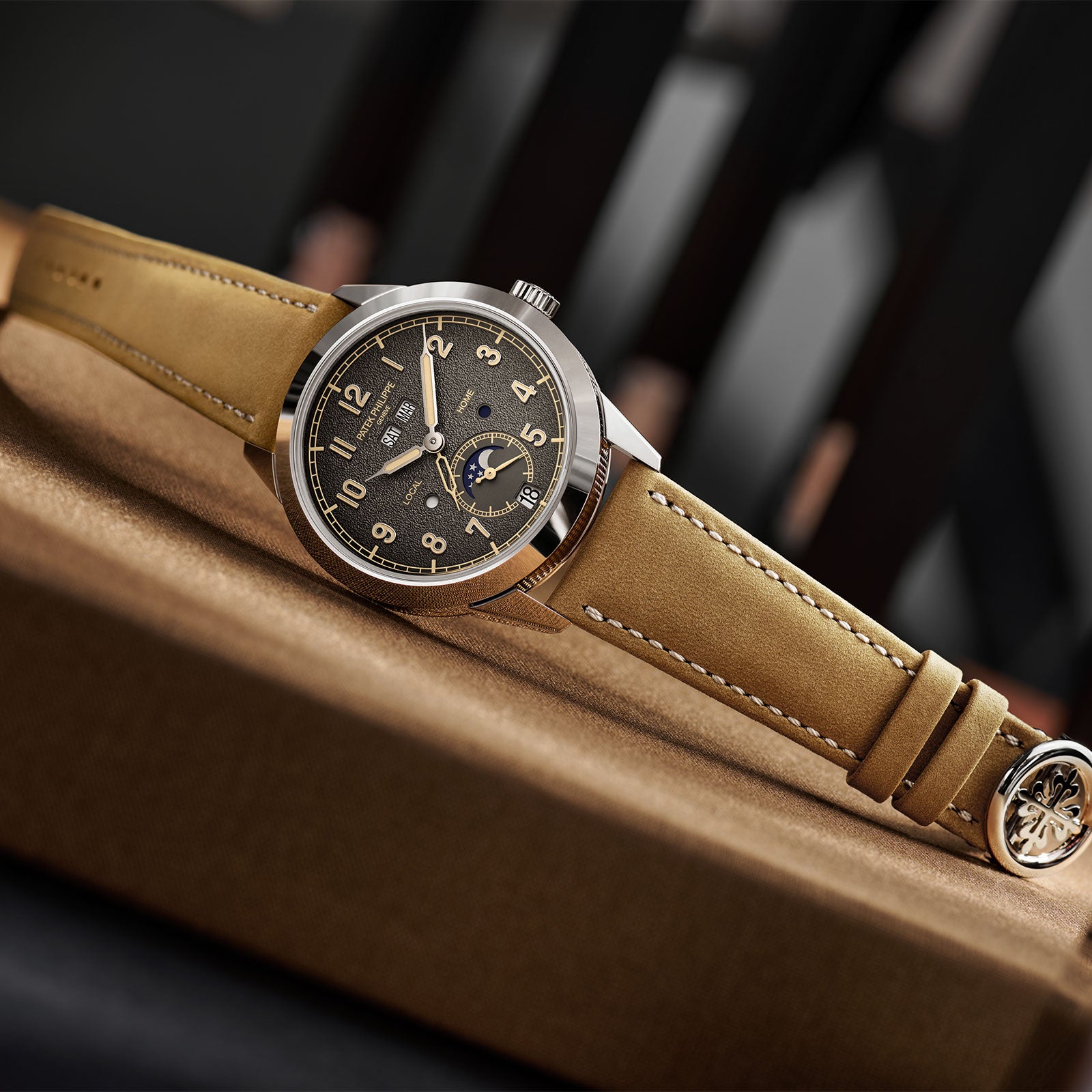 Complications Annual Calendar & Travel Time 5326G-001 simple Pursuit