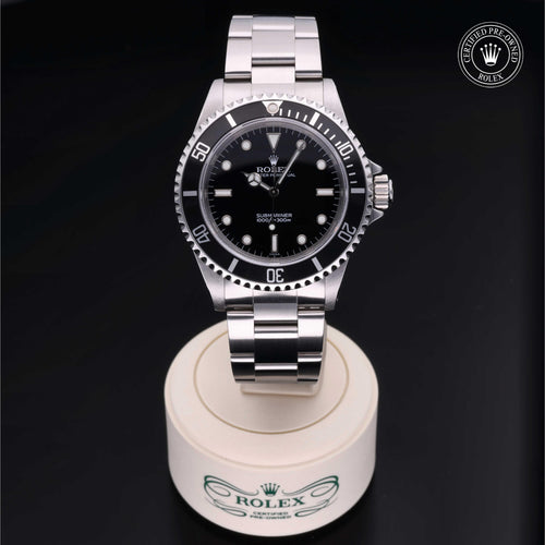 Rolex Certified Pre-Owned Submariner 40mm 14060 A564630 simple Pursuit