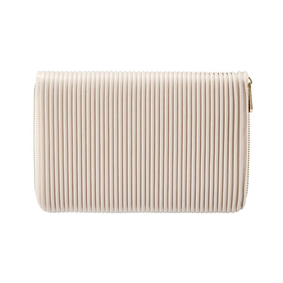 Bella Jewellery Portfolio - Bone simple Pursuit