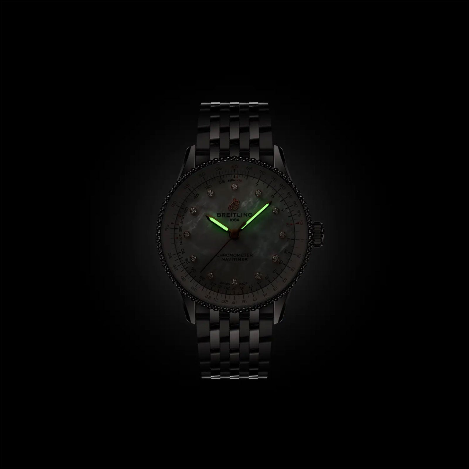 Navitimer Automatic 36 UK Edition variant Pursuit