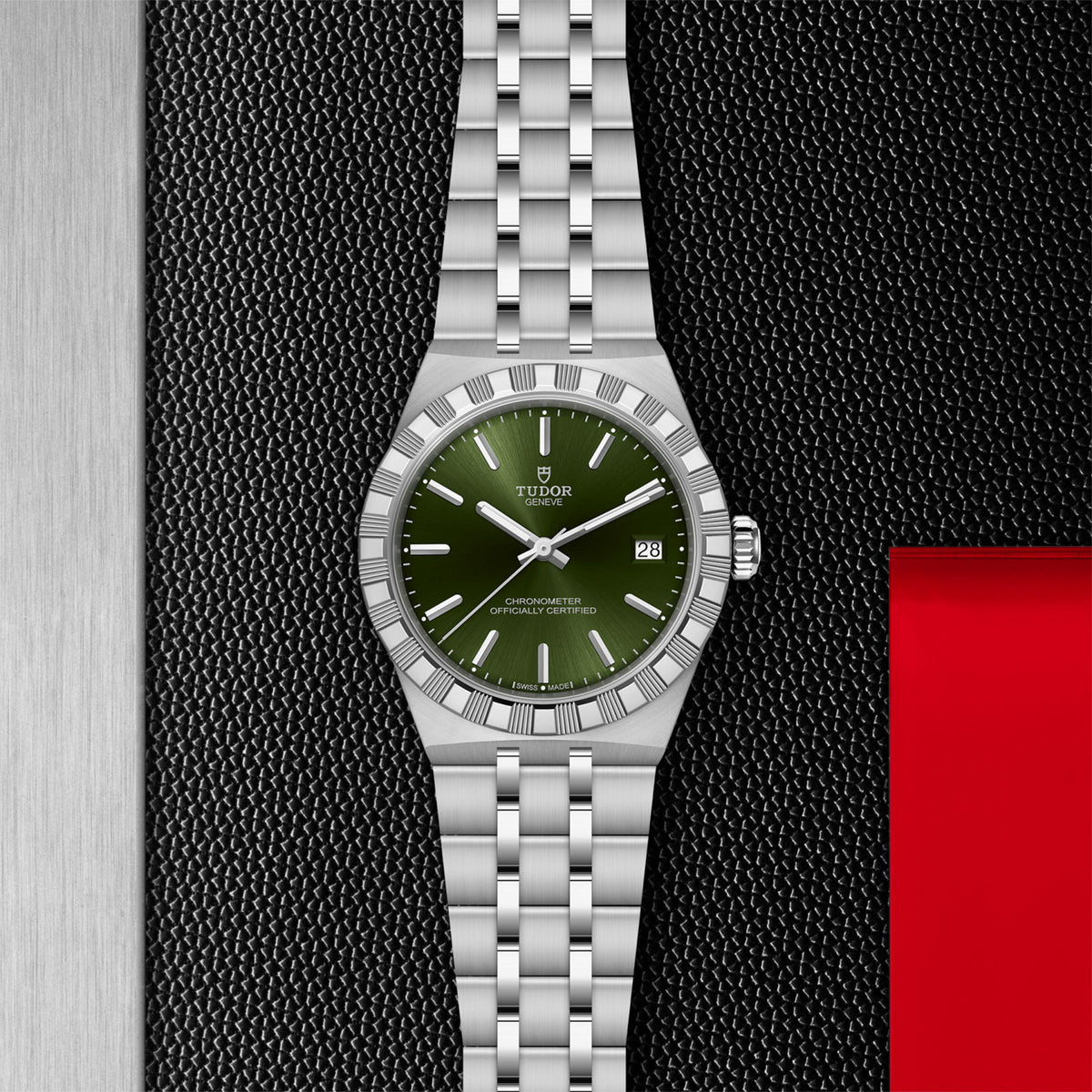 Royal 36mm variant Pursuit