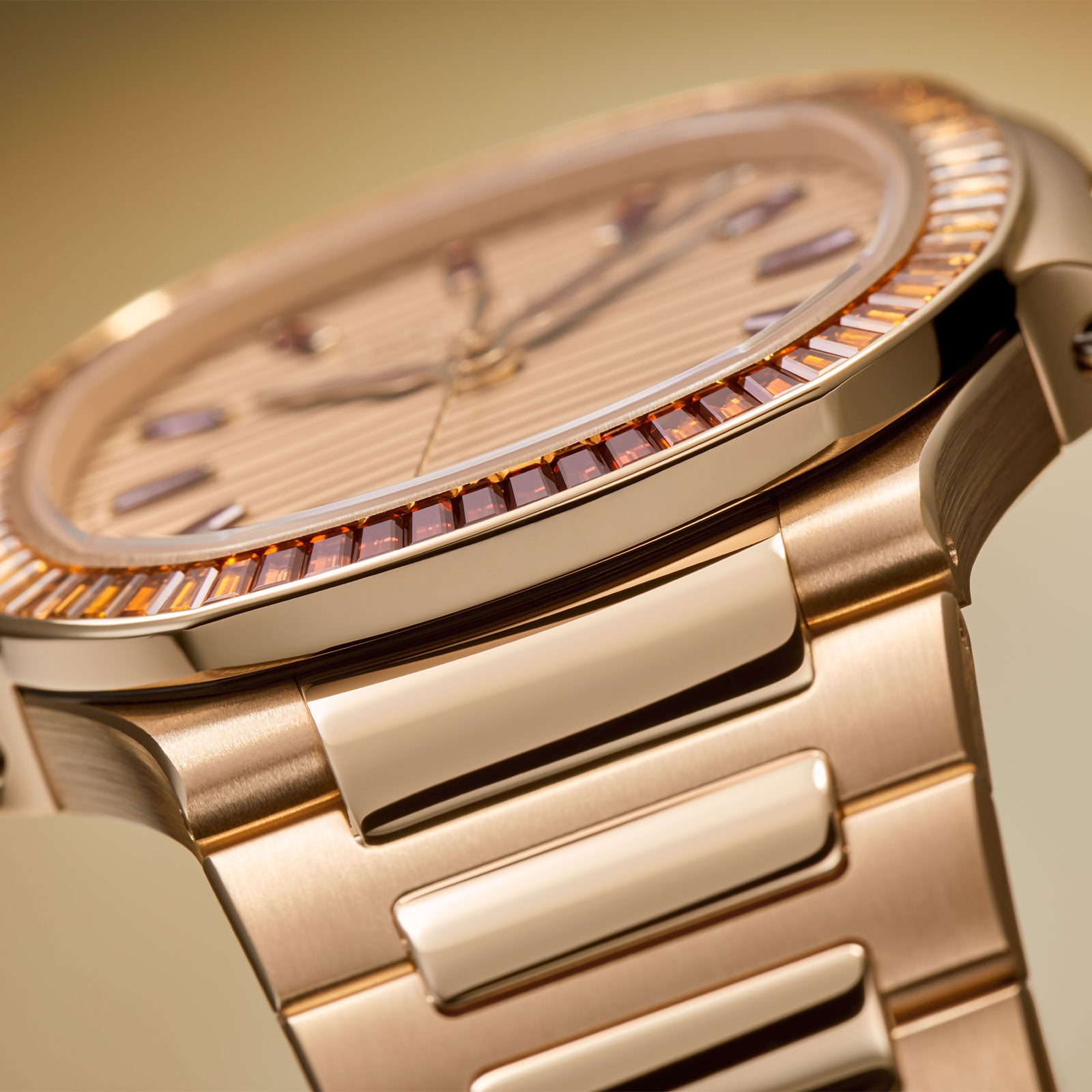 Nautilus Joaillerie 7118/1300R-001 simple Pursuit