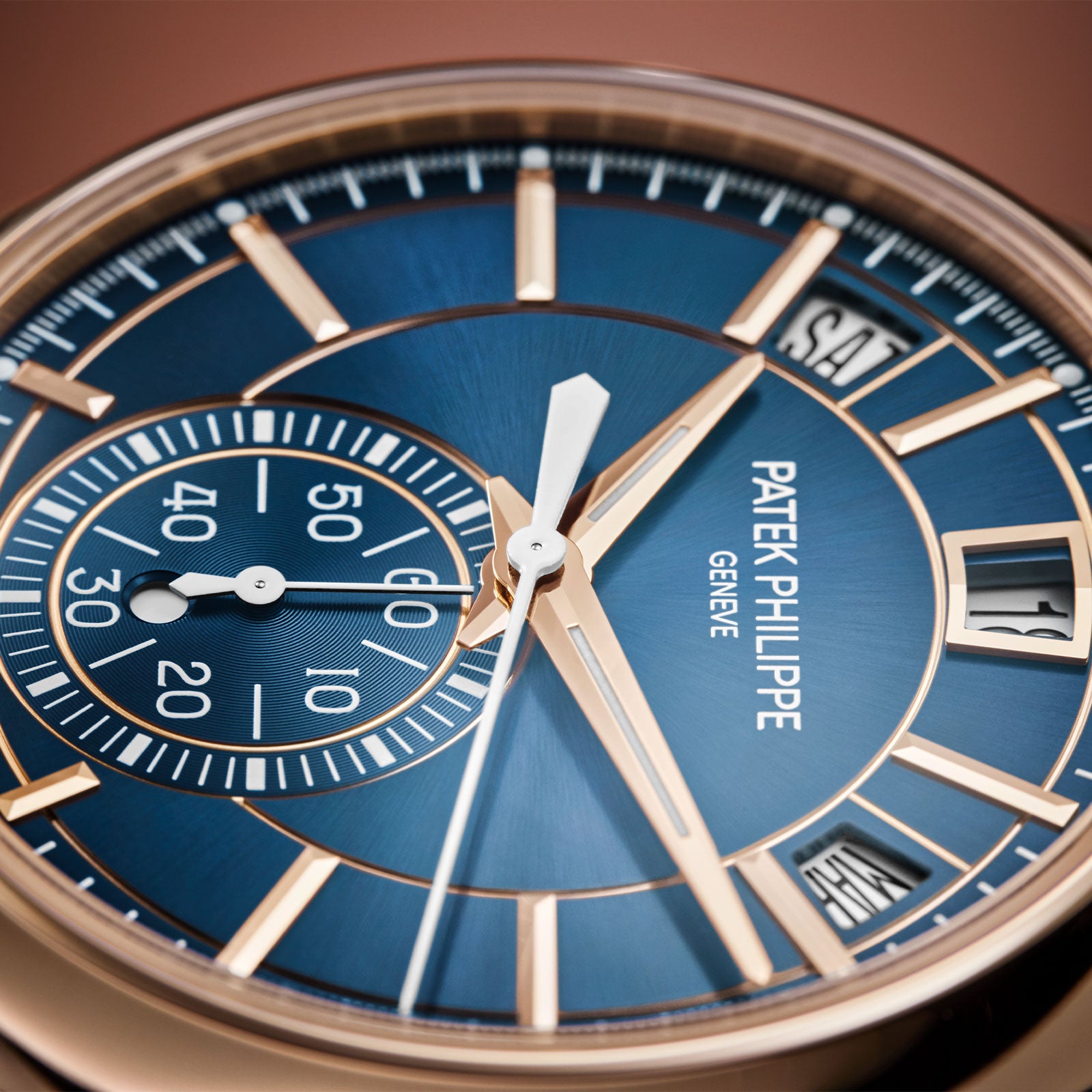Complications Annual Calendar & Flyback Chronograph 5905R-010 variant Pursuit