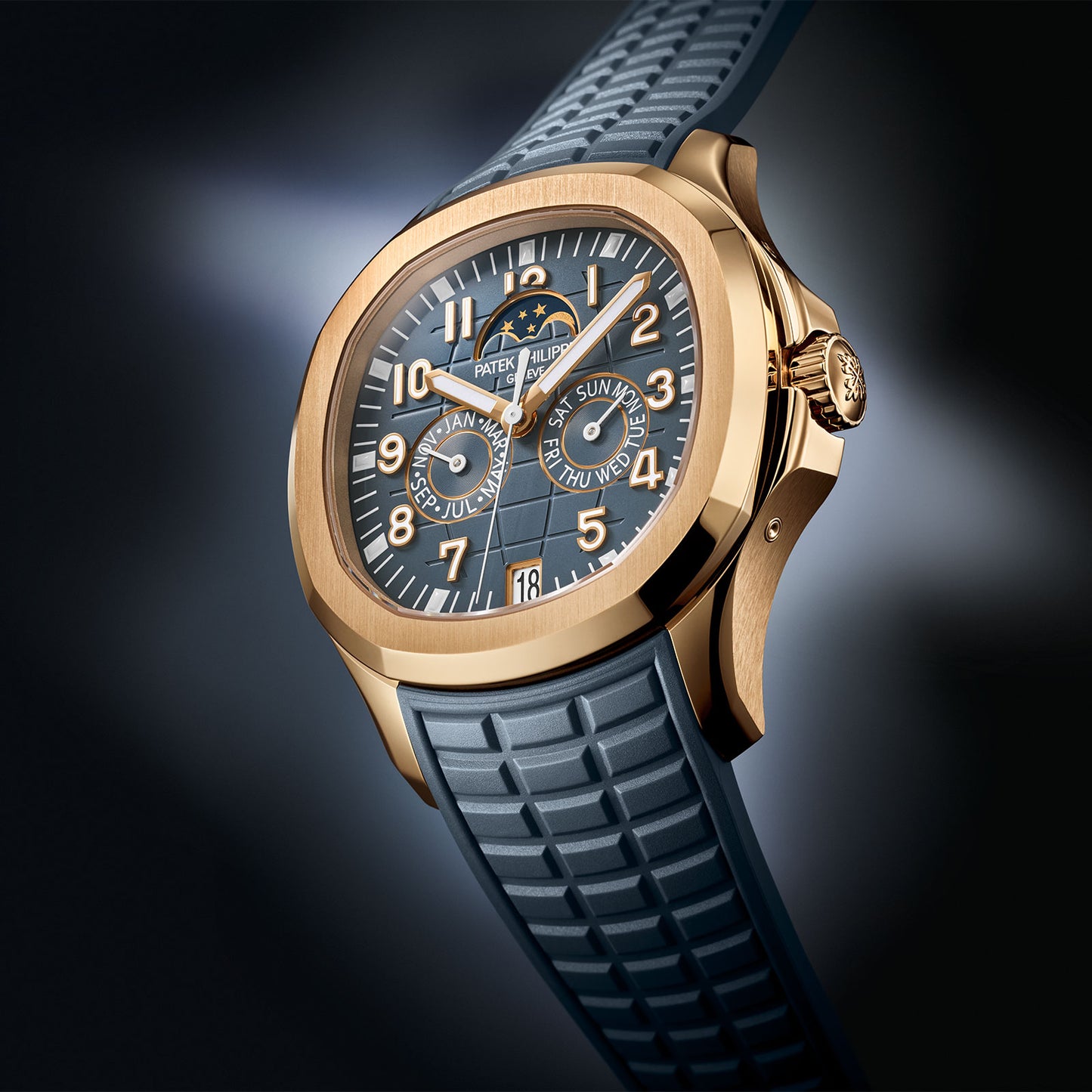 Aquanaut Annual Calendar & Moon Phases 5261R-001 simple Pursuit