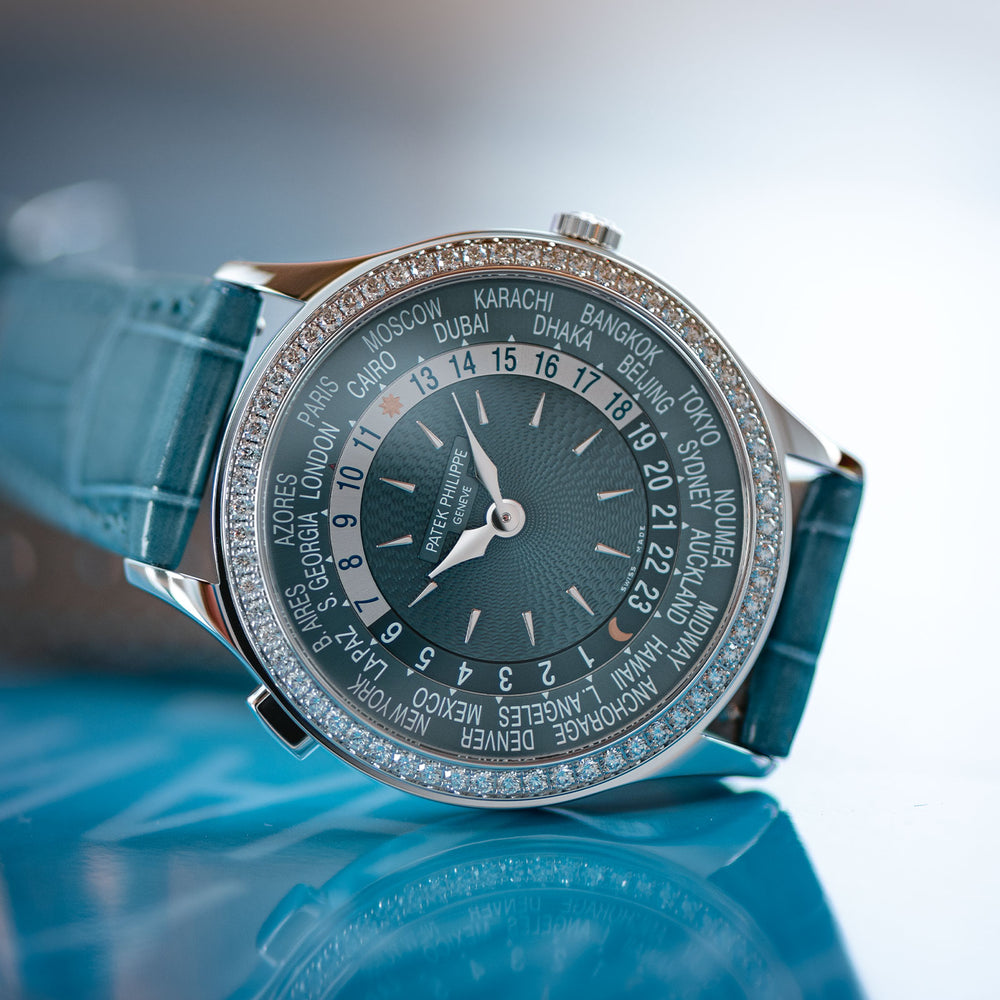Complications World Time 7130G-016 simple Pursuit