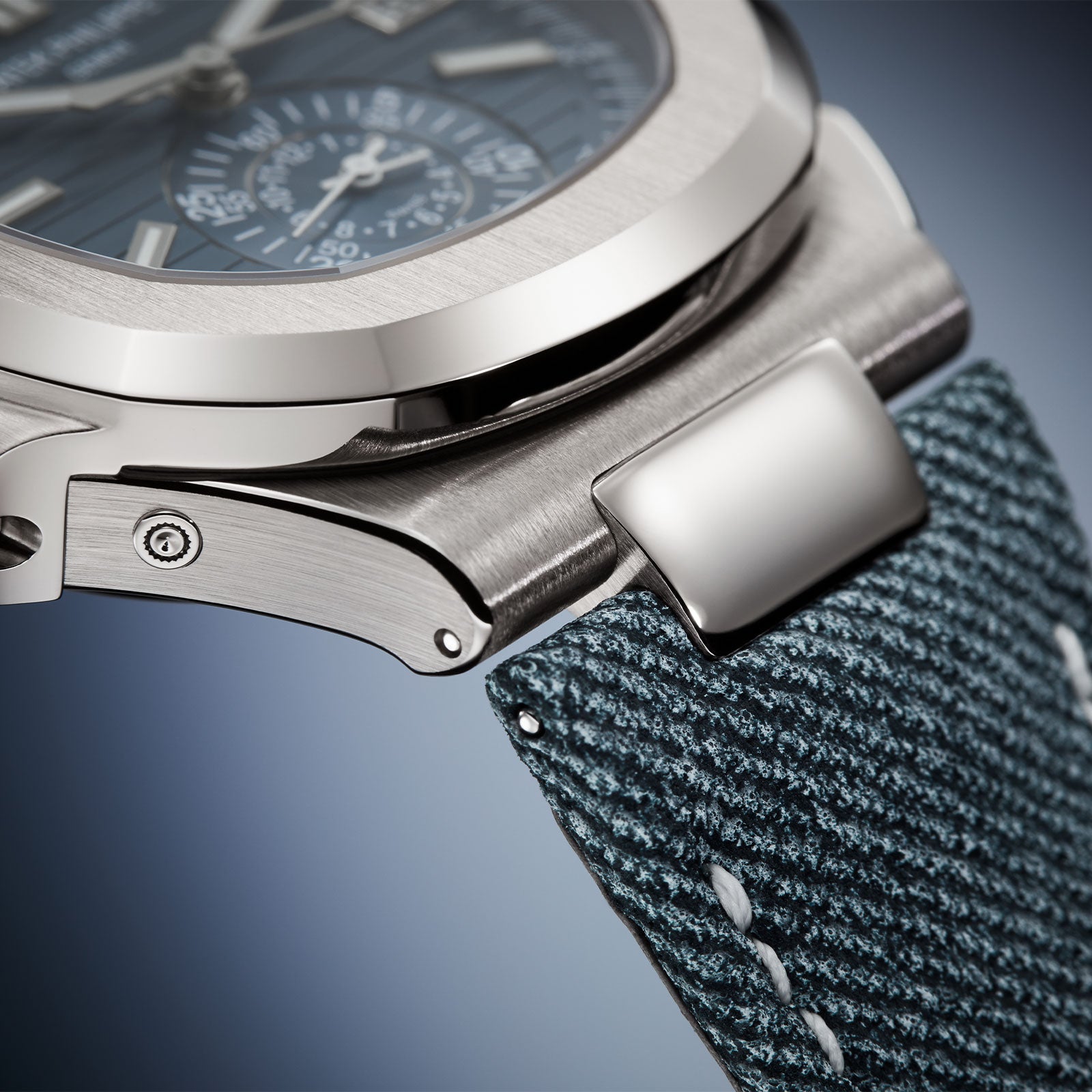 Nautilus Flyback Chronograph & Date 5980/60G-001 variant Pursuit