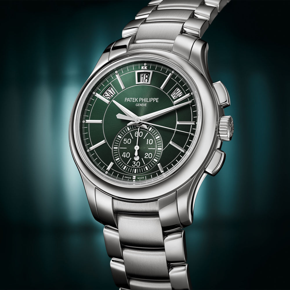 Complications Flyback Chronograph & Annual Calendar 5905/1A-001 variant Pursuit