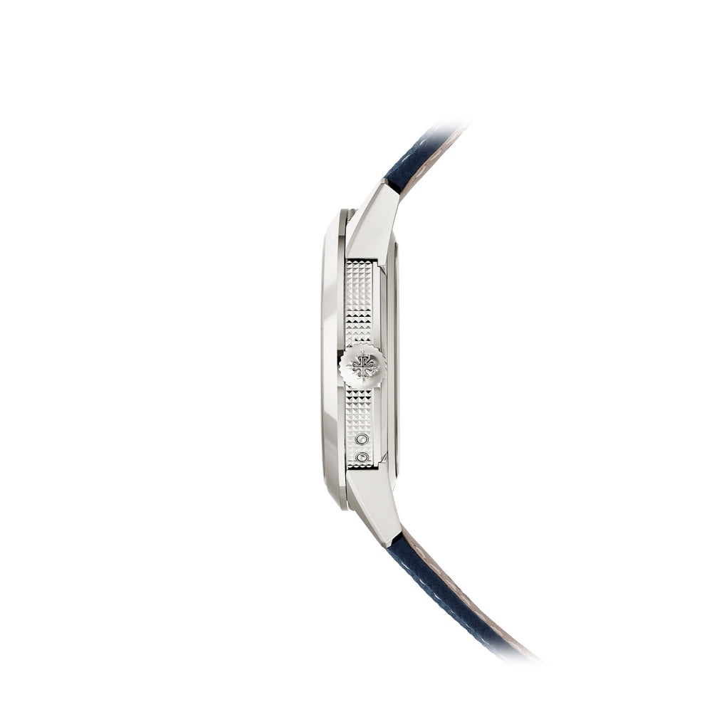 Complications Calatrava 8-Day Power Reserve & Instantaneous Day & Date 5328G-001 simple Pursuit