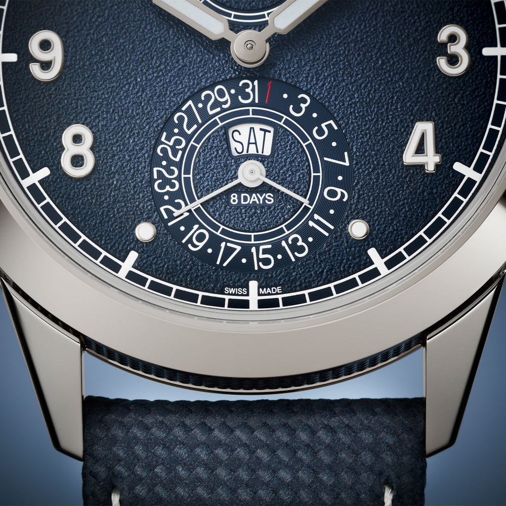 Complications Calatrava 8-Day Power Reserve & Instantaneous Day & Date 5328G-001 simple Pursuit