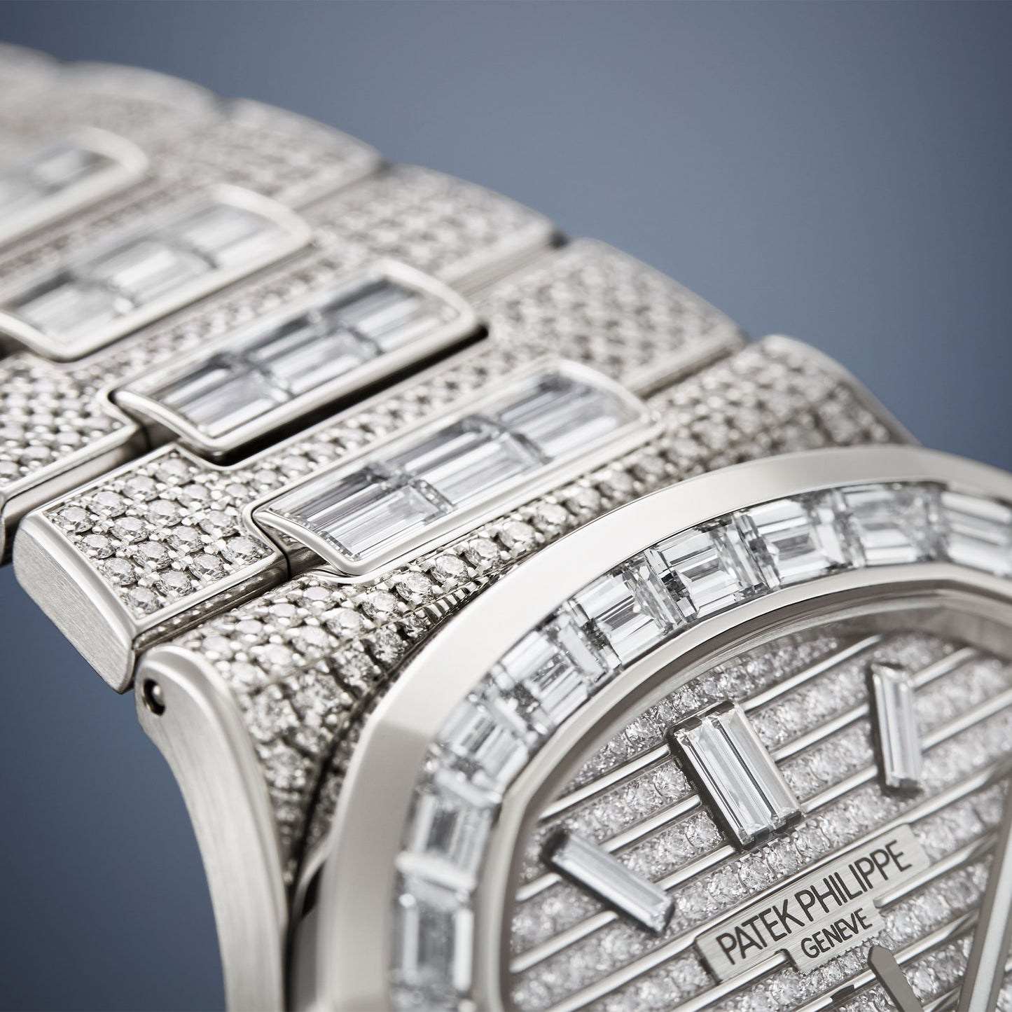 Nautilus Haute Joaillerie 5811/1460G-001 simple Pursuit