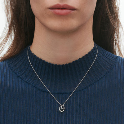 Offspring Silver Necklace with Pendant, Small simple Pursuit