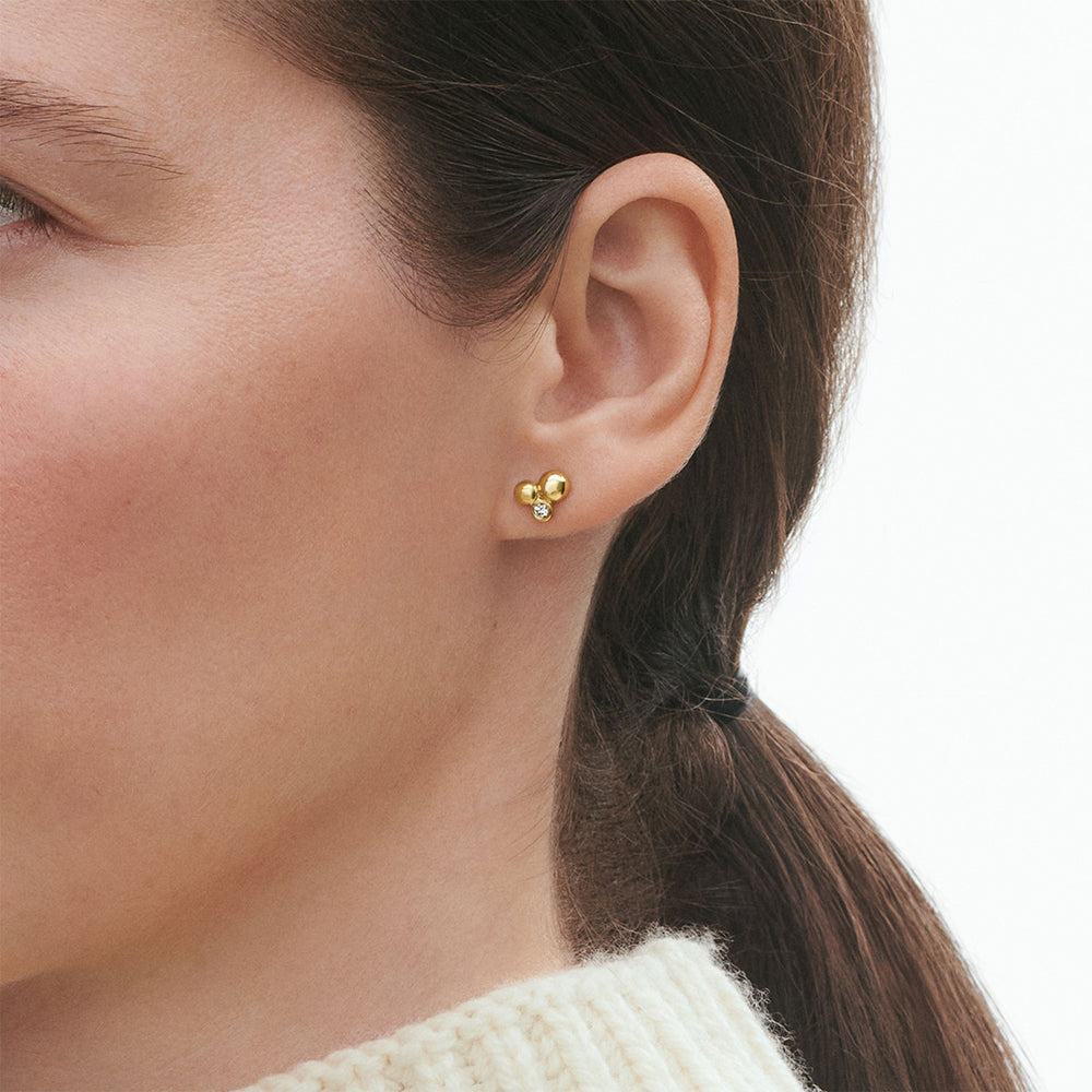 Moonlight Grapes 18ct Yellow Gold Diamond Stud Earrings simple Pursuit