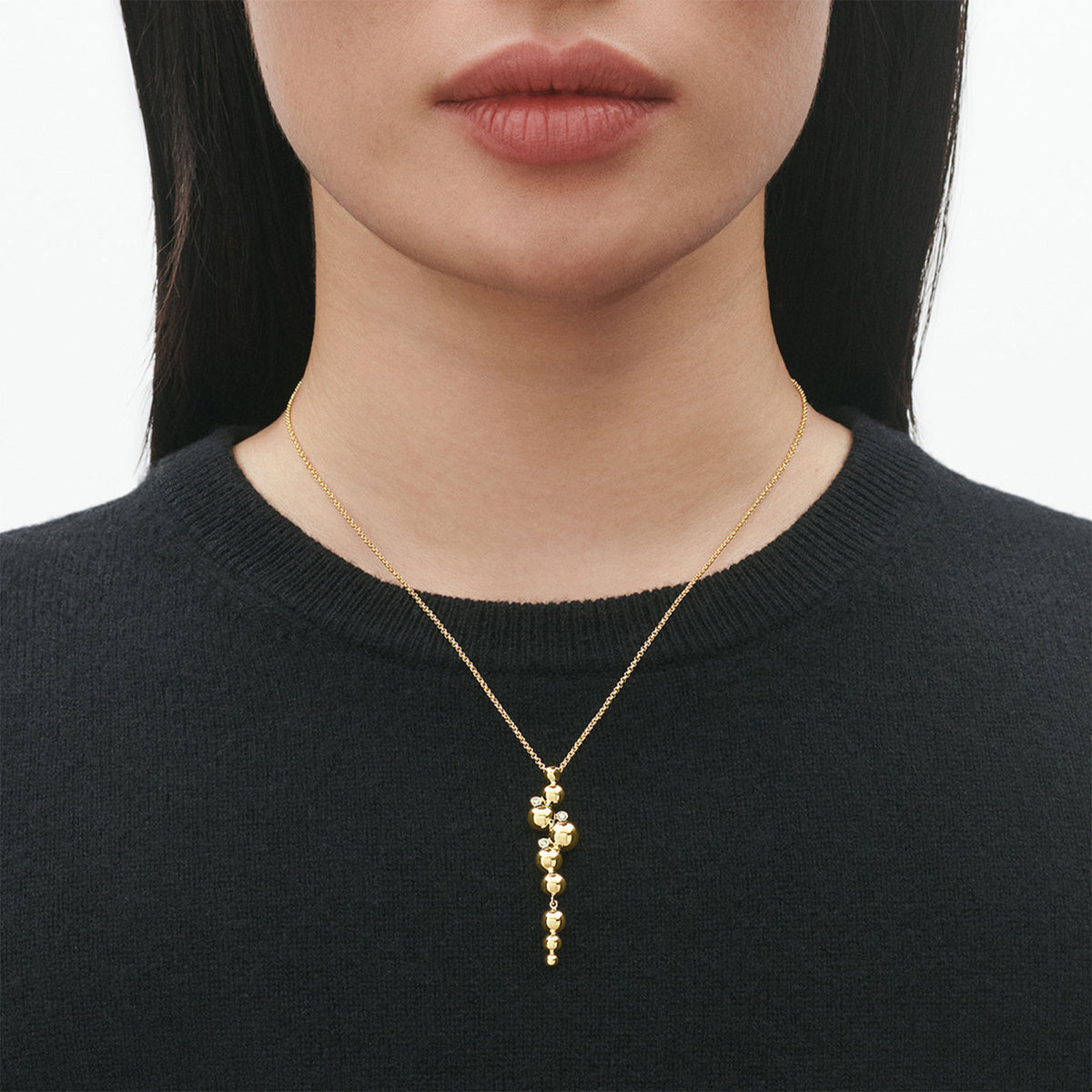 Moonlight Grapes 18ct Yellow Gold Diamond Necklace with Pendant simple Pursuit