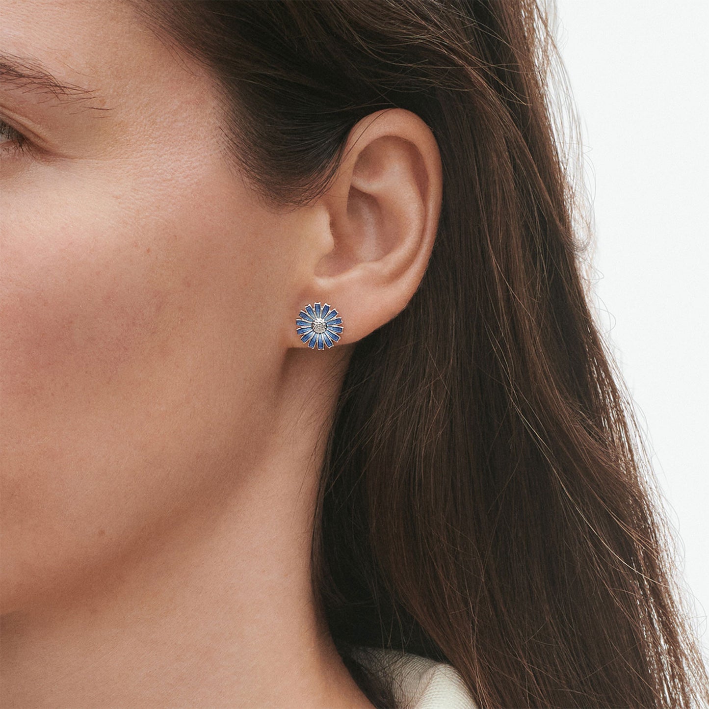 Daisy Silver & Blue Enamel Stud Earrings simple Pursuit
