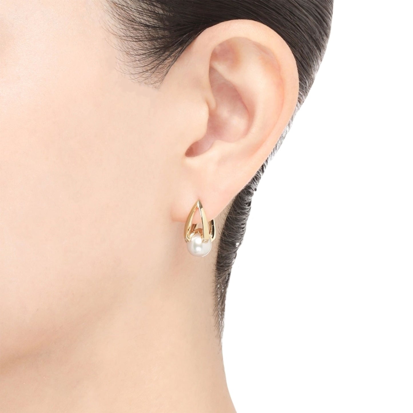 M Collection Akoya Cultured Pearl & Diamond Drop Earrings in 18ct Yellow Gold simple Pursuit