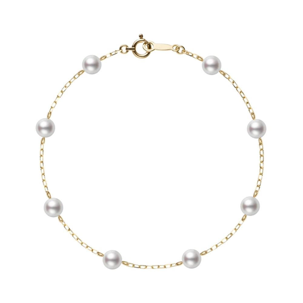 Classic Akoya Cultured Pearl Chain Bracelet in 18ct Yellow Gold simple Pursuit