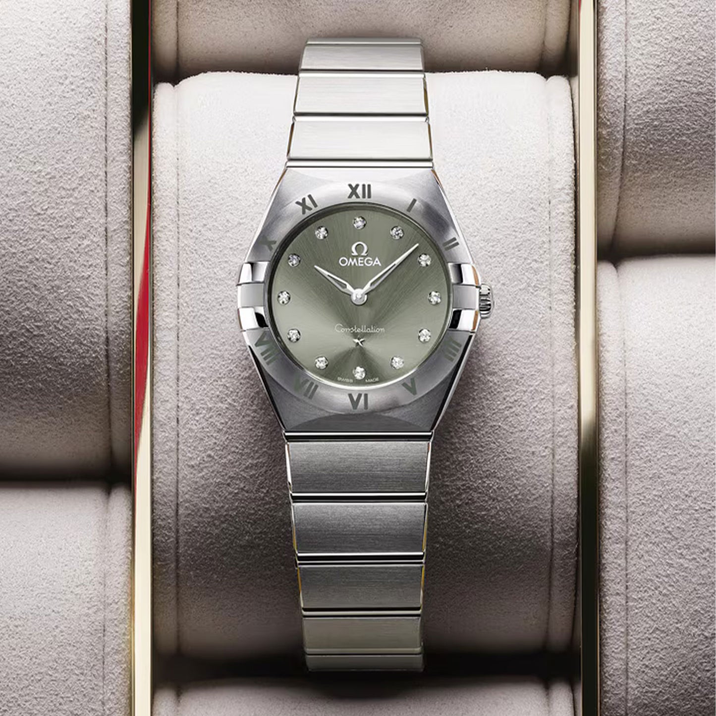 Constellation Quartz 28mm variant Pursuit