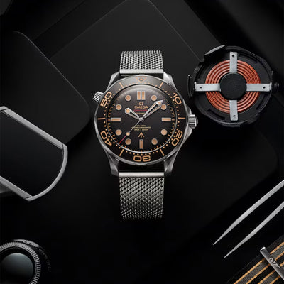 Seamaster Diver 300m Co-Axial 42mm 'No Time To Die' 007 Edition variant Pursuit