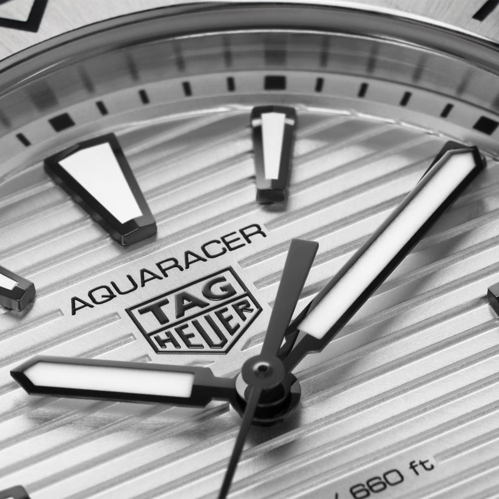 Aquaracer Professional 200 Quartz 40mm simple Pursuit