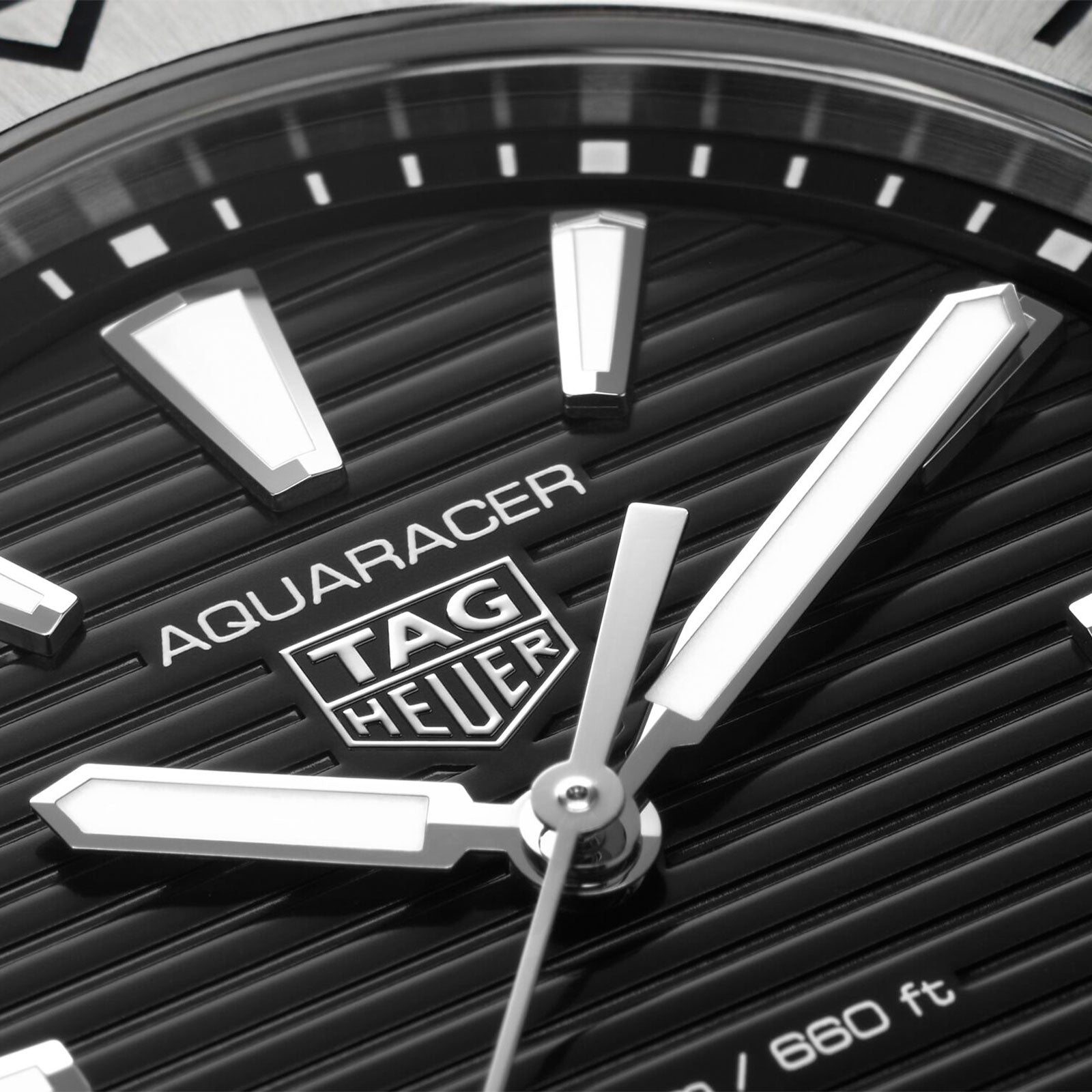 Aquaracer Professional 200 Quartz 40mm simple Pursuit