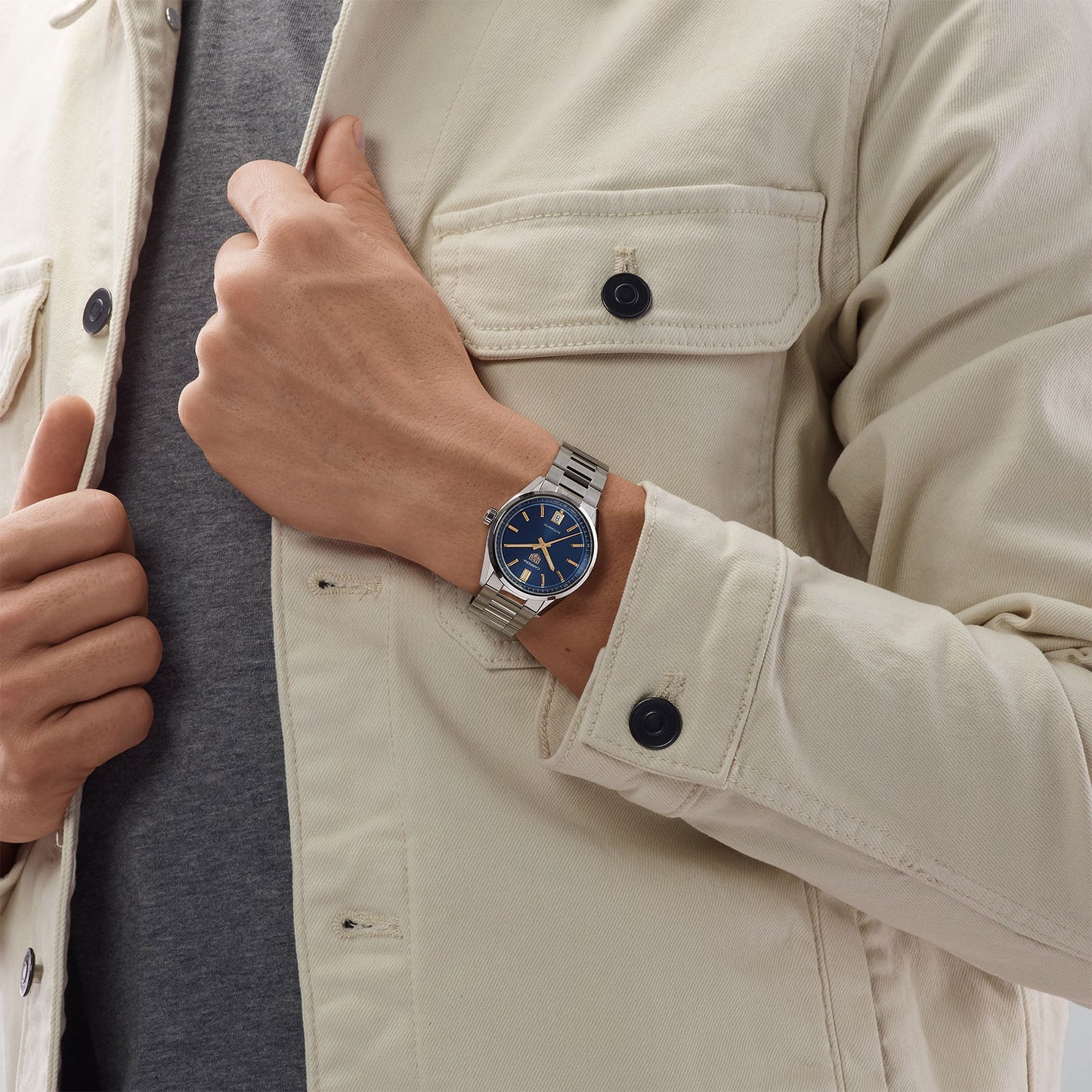 Carrera Date Calibre 7 Automatic 36mm simple Pursuit