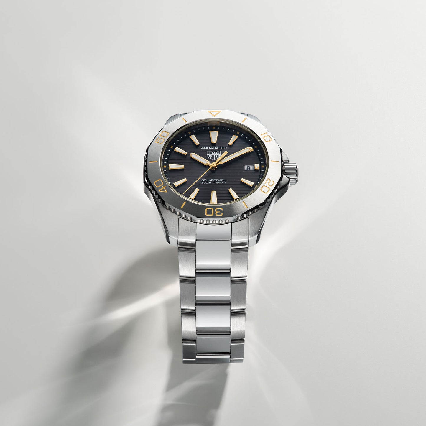 UK Limited Edition Aquaracer Professional 200 Solargraph Quartz 40mm