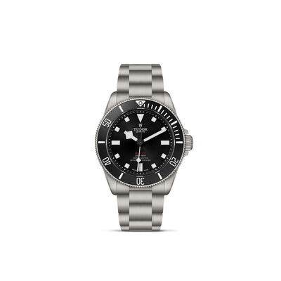Pelagos 39 39mm variant Pursuit