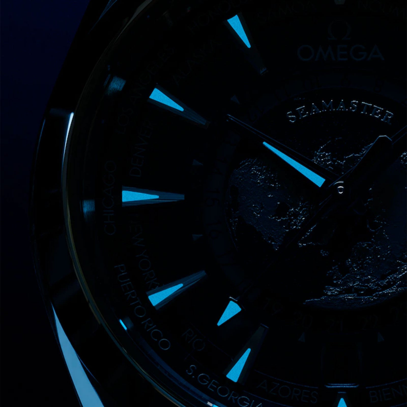 Seamaster Aqua Terra 150m Co-Axial GMT Worldtimer 43mm variant Pursuit