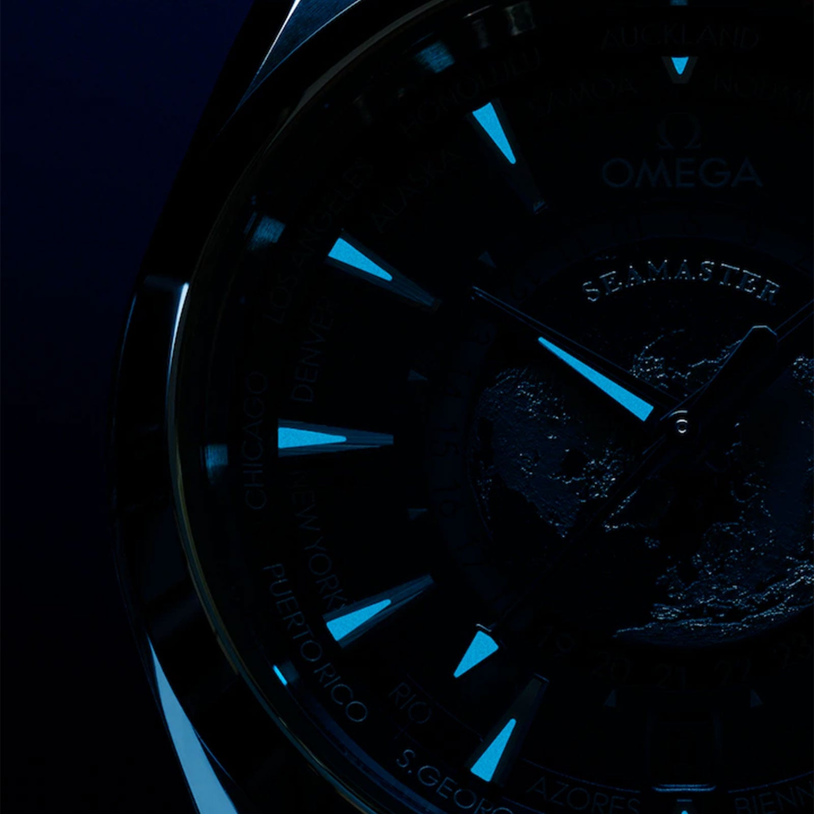 Seamaster Aqua Terra 150m Co-Axial GMT Worldtimer 43mm variant Pursuit