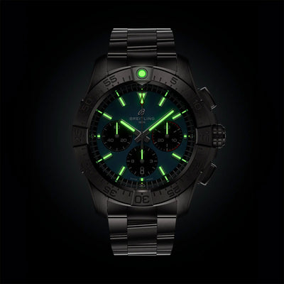 Avenger B01 Chronograph 44 simple Pursuit