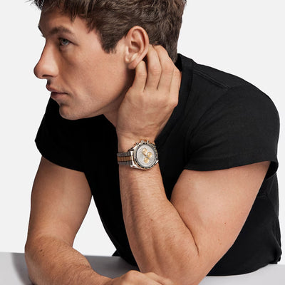Speedmaster Moonwatch Professional Co-Axial Chronograph 42mm variant Pursuit