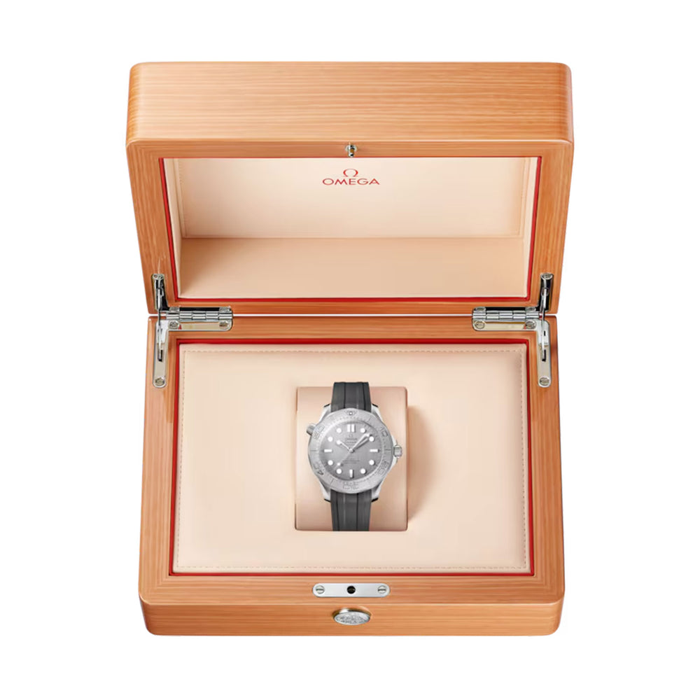 Seamaster Diver 300m Co-Axial 42mm variant Pursuit