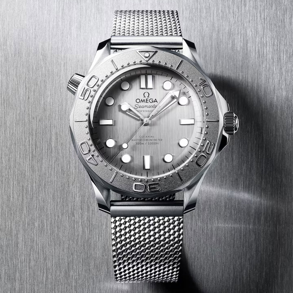 Seamaster Diver 300m Co-Axial 42mm variant Pursuit