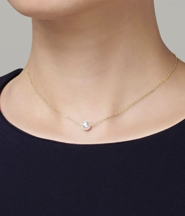 Cultured Pearl Single Gold Necklace