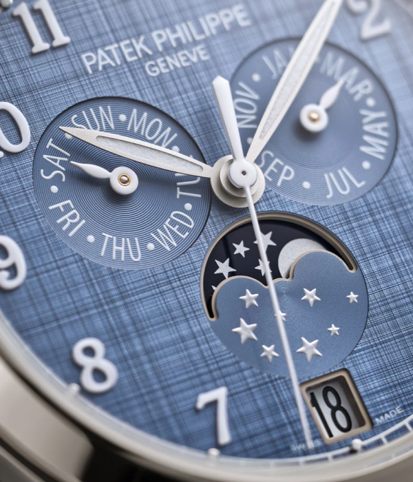 Patek Philippe Complications Annual Calendar & Moon Phases 4946G-001