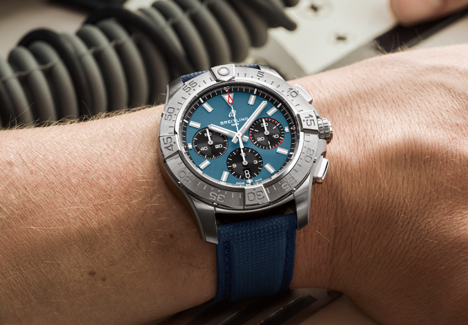Breitling Avenger