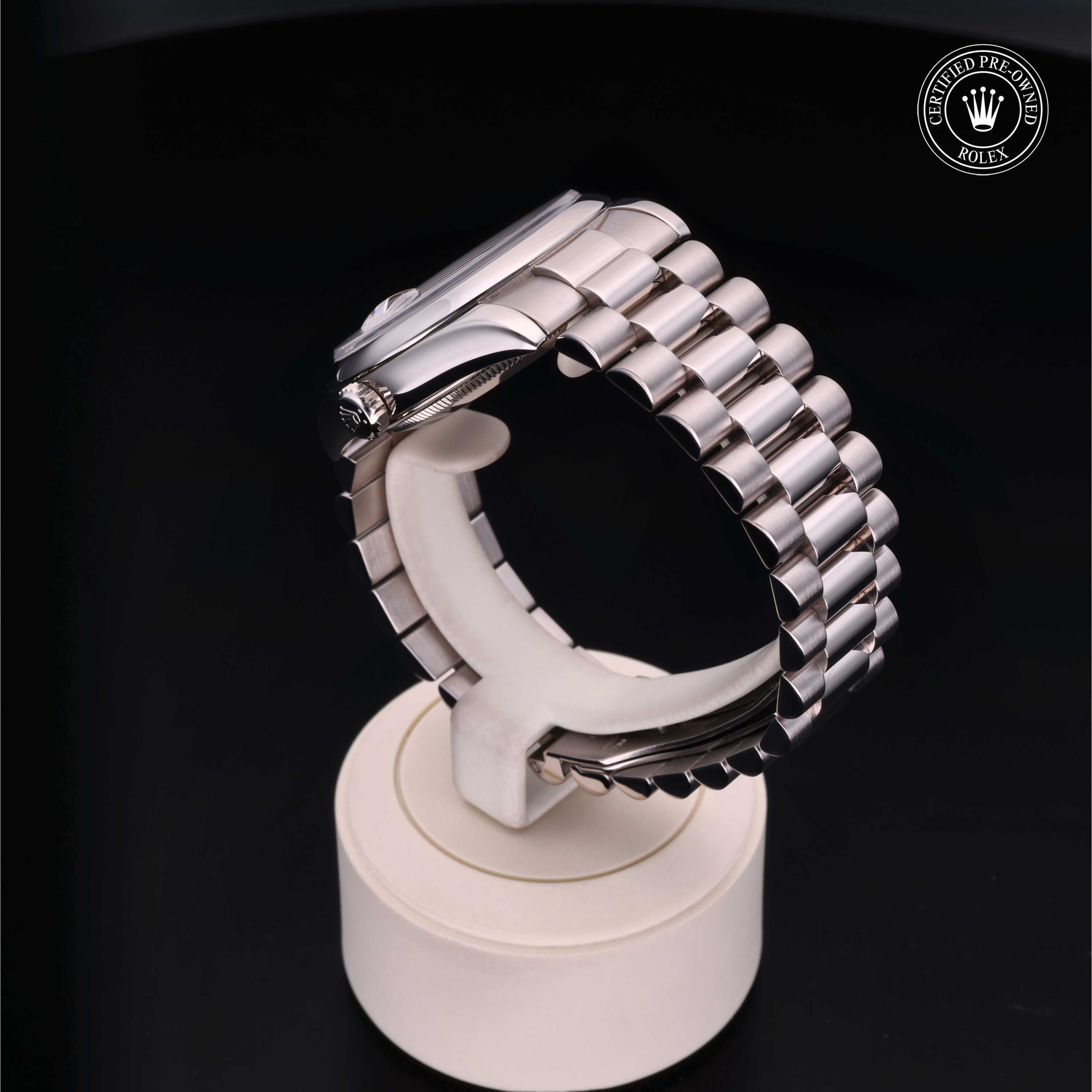 Rolex Certified Pre-Owned Day-Date 36mm 118209 Y135751 - 360° view