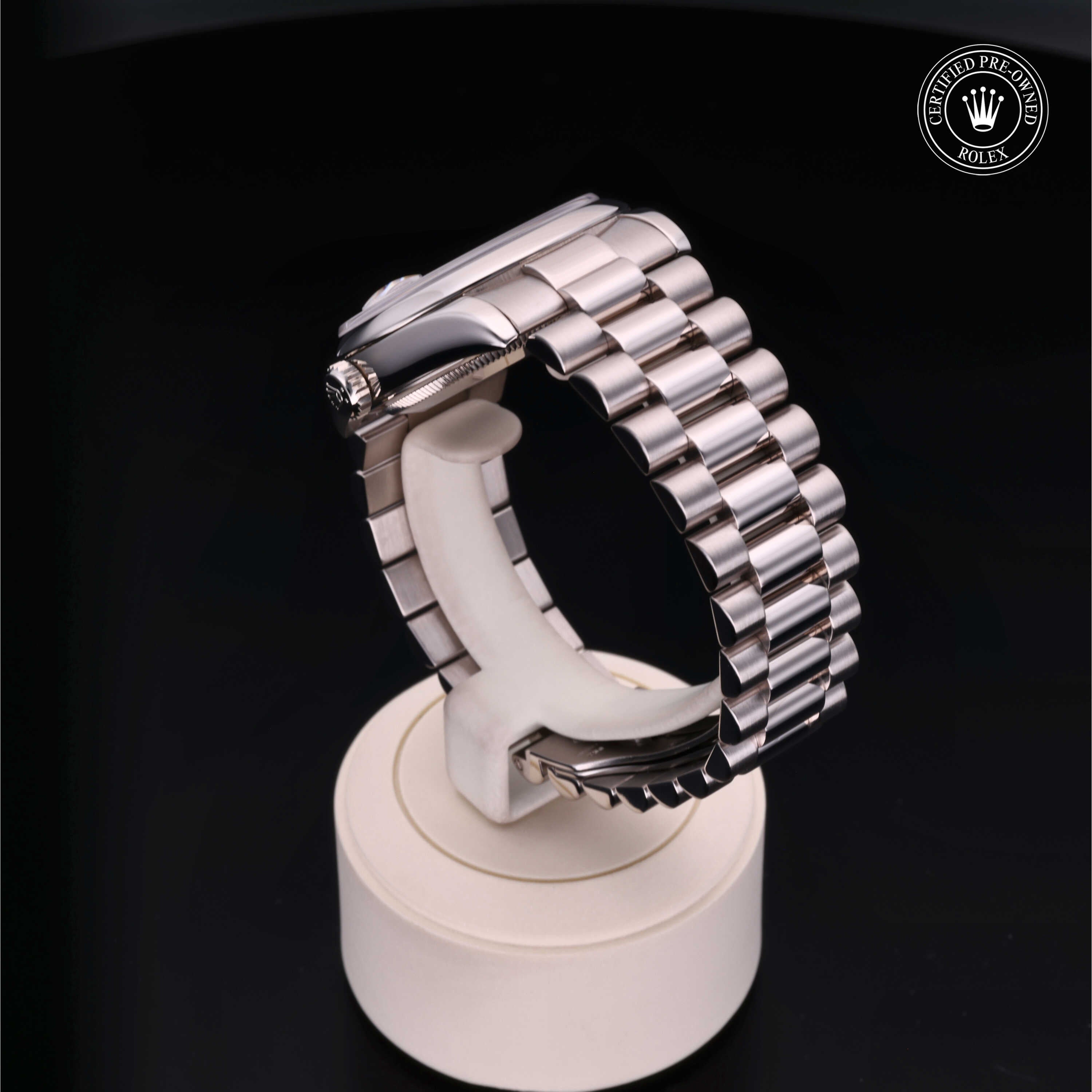 Rolex Certified Pre-Owned Day-Date 36mm 118209 Y135751 - 360° view