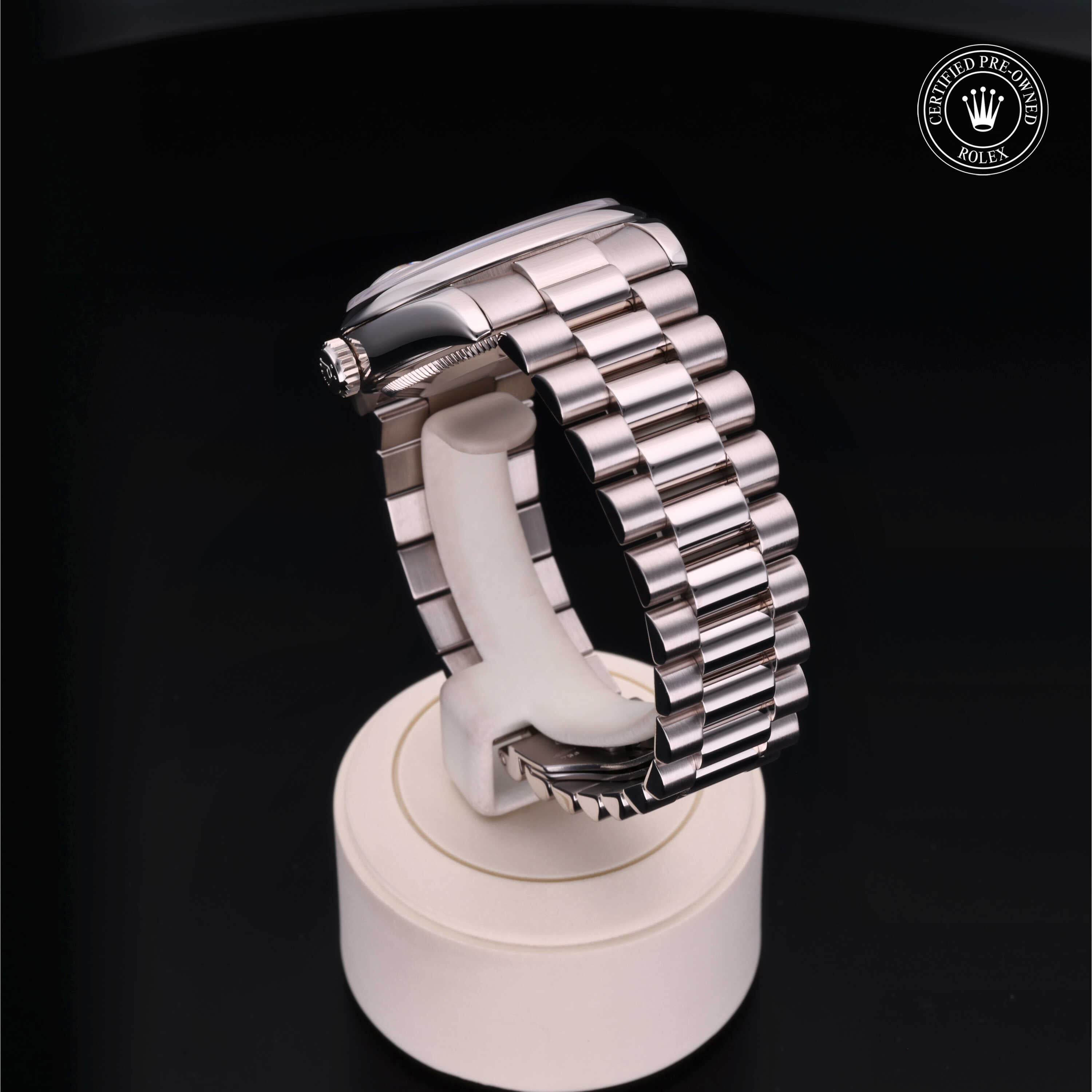 Rolex Certified Pre-Owned Day-Date 36mm 118209 Y135751 - 360° view