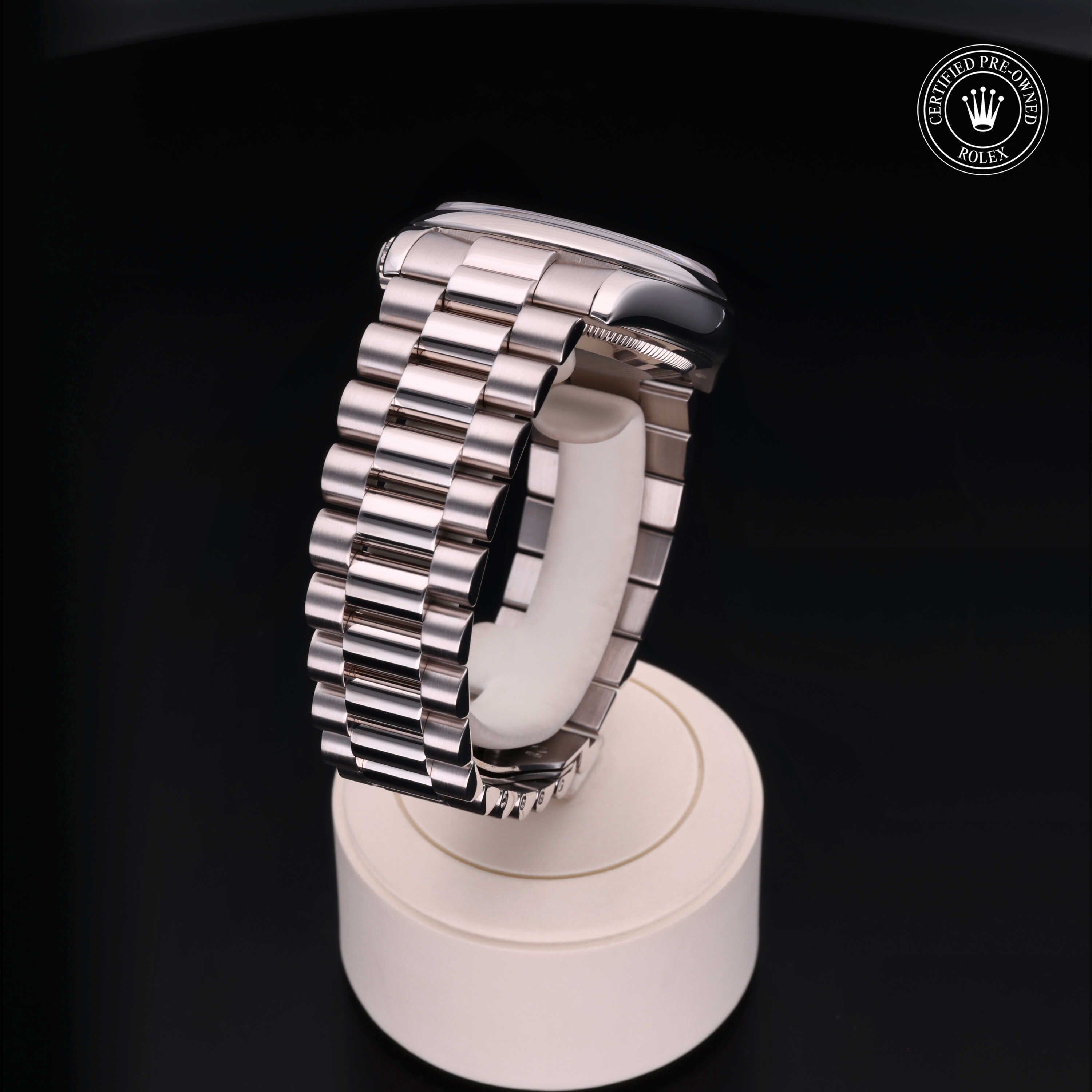 Rolex Certified Pre-Owned Day-Date 36mm 118209 Y135751 - 360° view