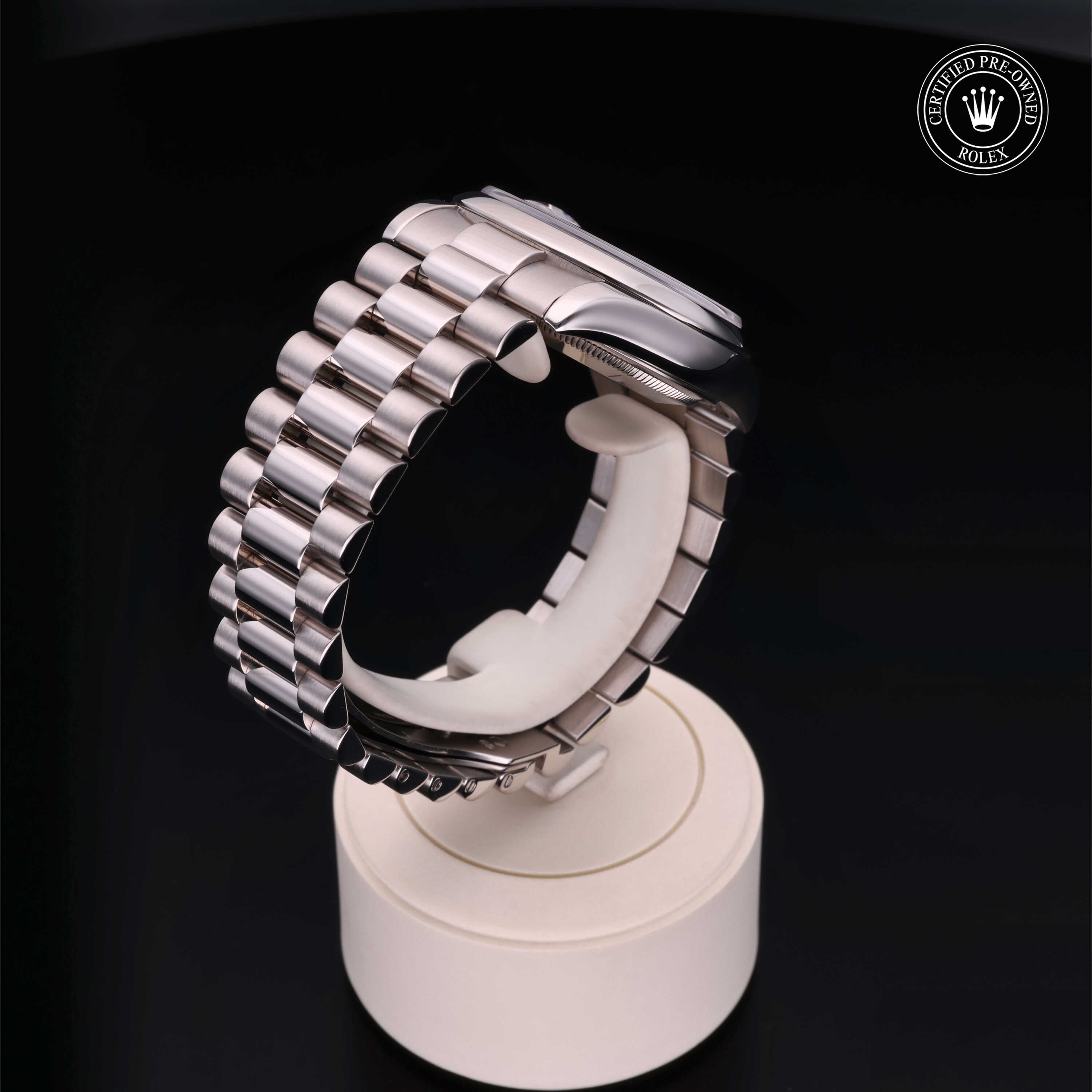 Rolex Certified Pre-Owned Day-Date 36mm 118209 Y135751 - 360° view