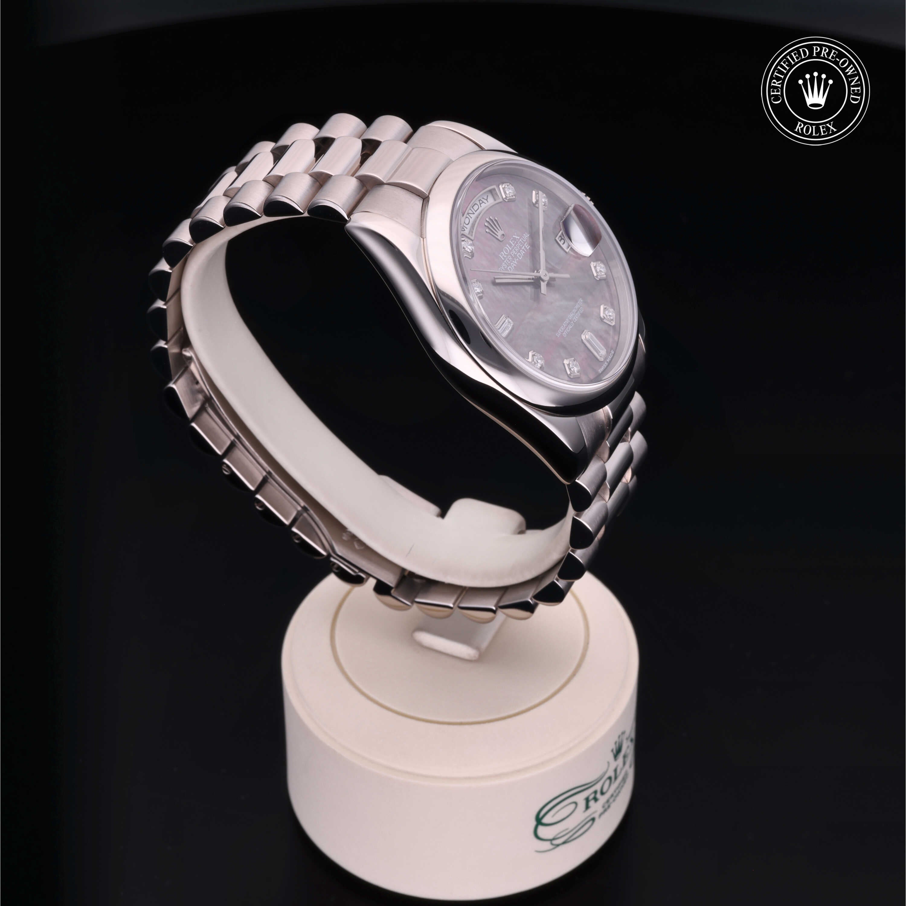 Rolex Certified Pre-Owned Day-Date 36mm 118209 Y135751 - 360° view