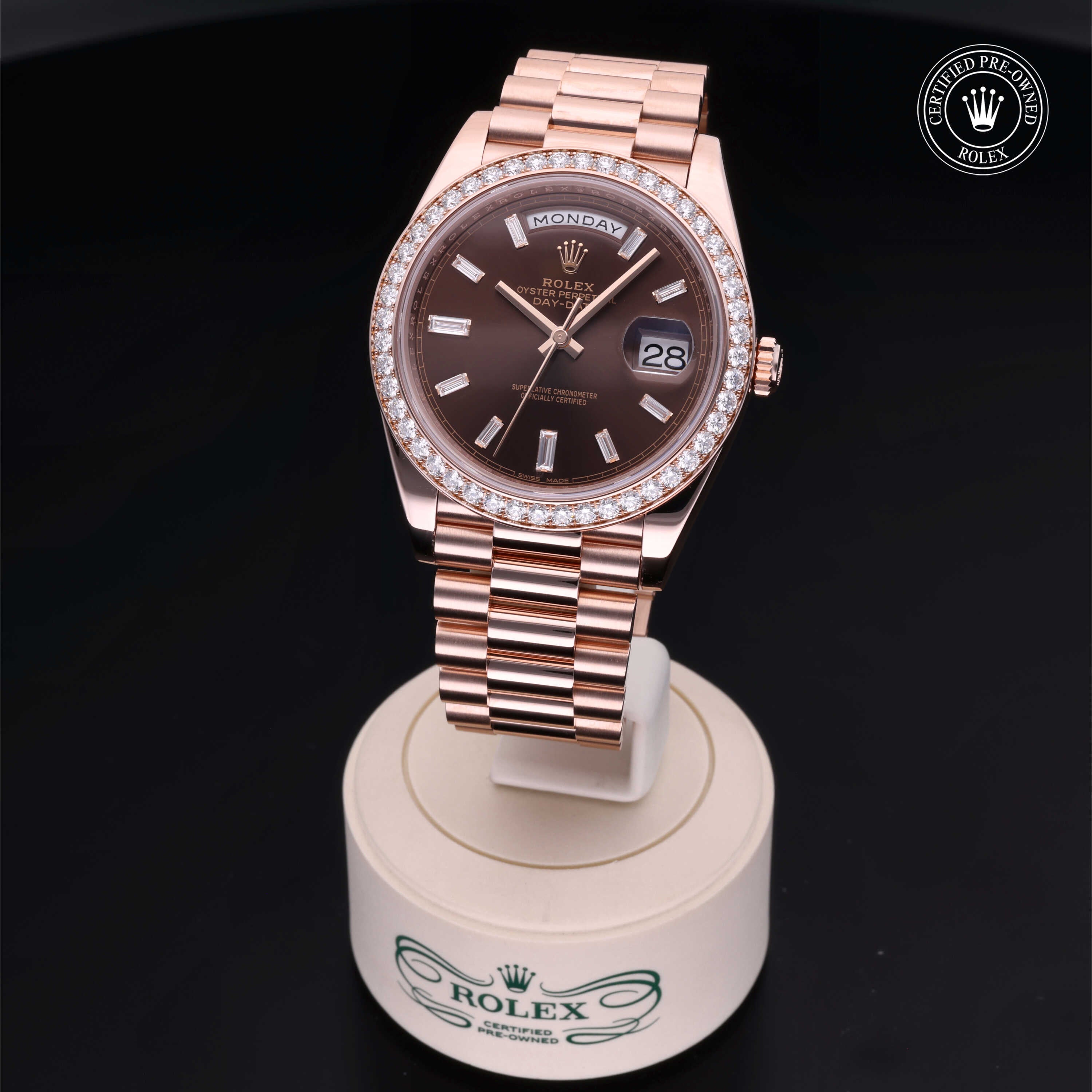 Rolex Certified Pre-Owned Day-Date 40mm 228345RBR 25H823Z8 - 360° view